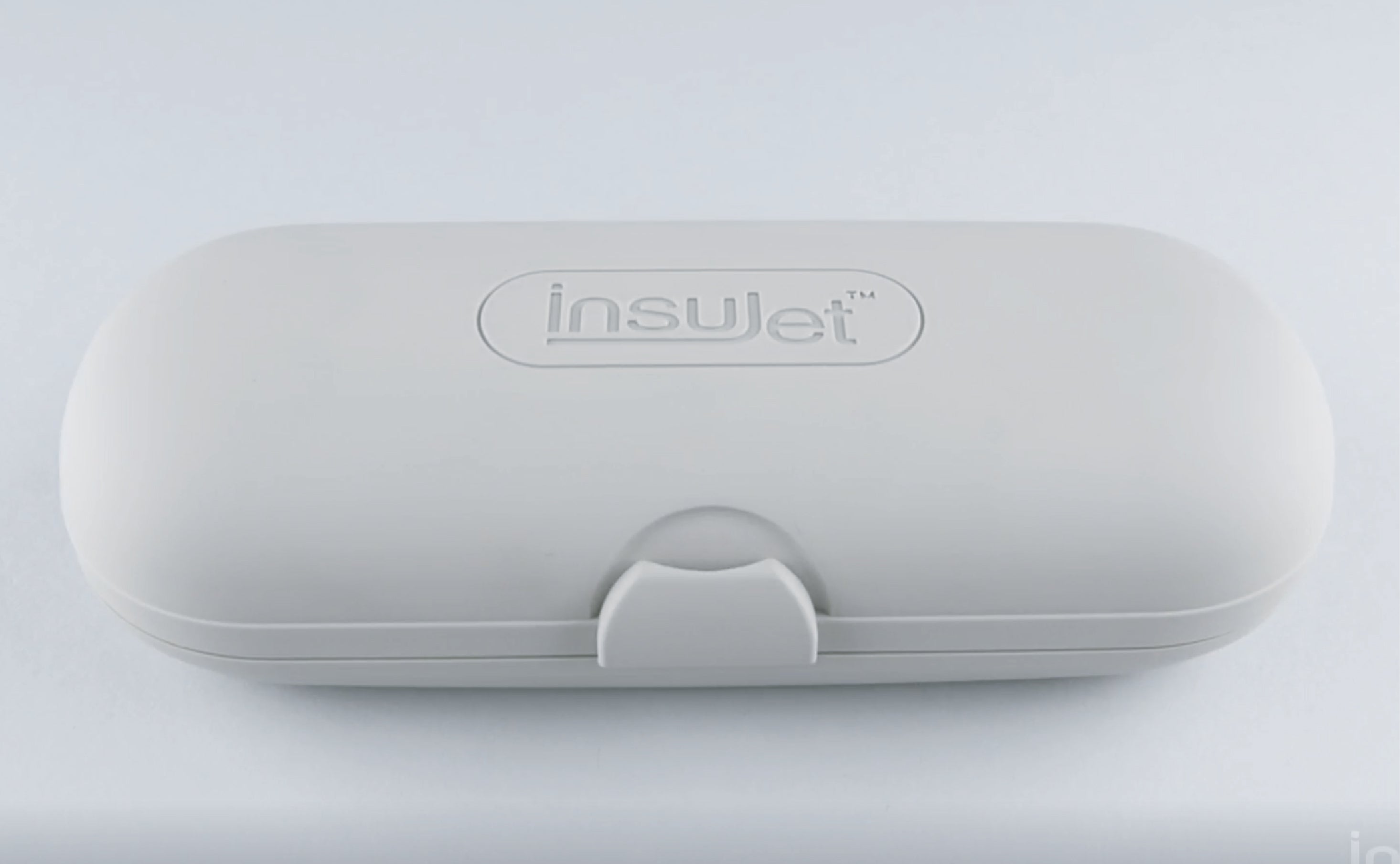 Load video: How to properly store your InsuJet™?